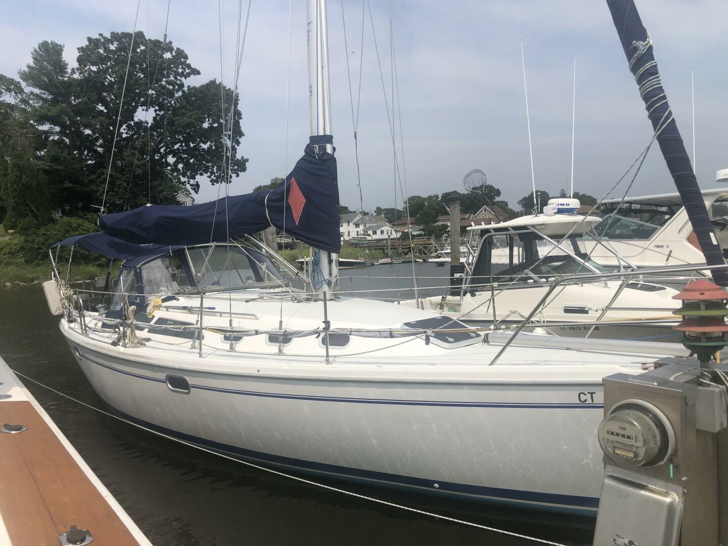 Slide: The Image of Catalina 34 2001 - 3860165