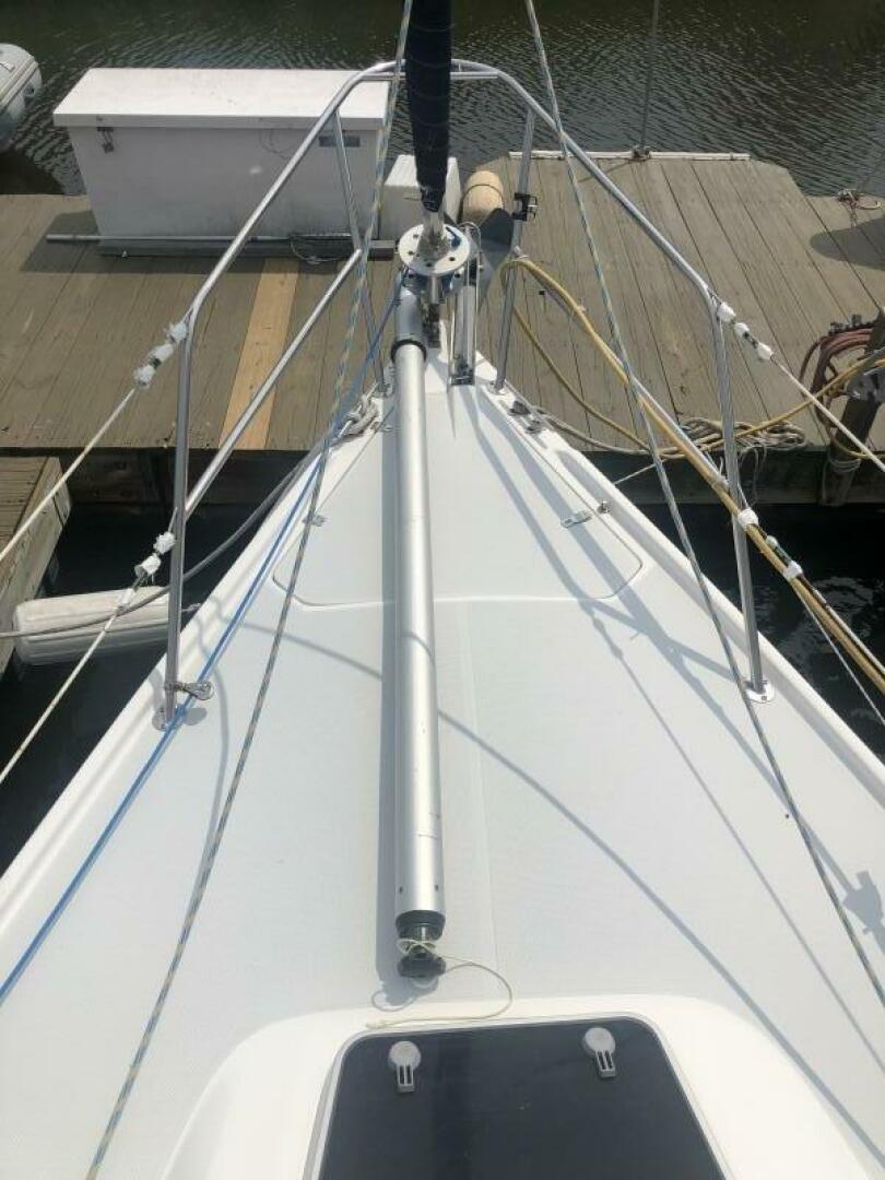 Slide: The Image of Catalina 34 2001 - 3860623