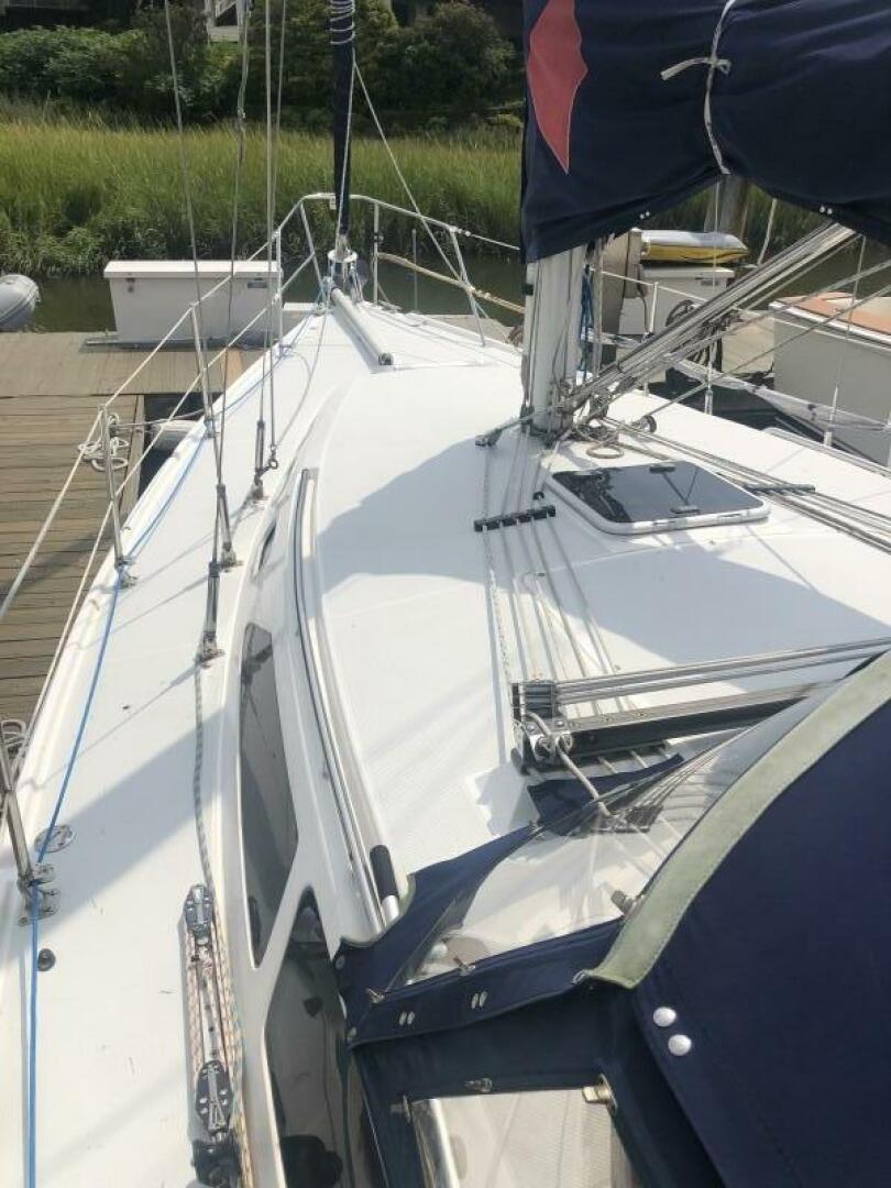 Slide: The Image of Catalina 34 2001 - 3860624