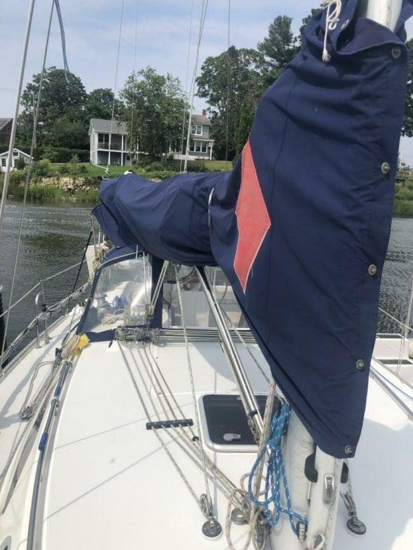 Slide: The Image of Catalina 34 2001 - 3860626