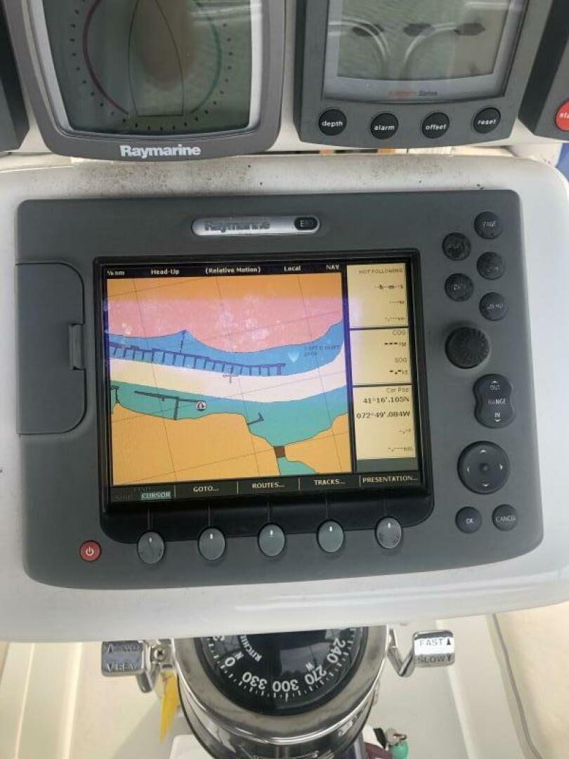 Slide: The Image of Catalina 34 2001 - 3860633