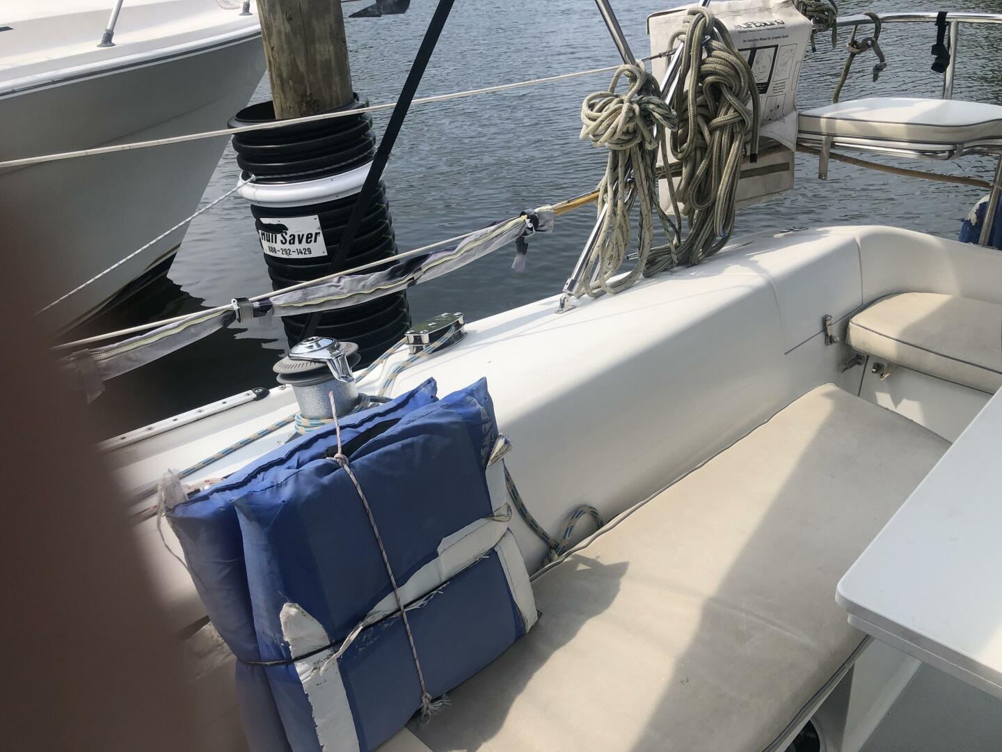 Slide: The Image of Catalina 34 2001 - 3860641