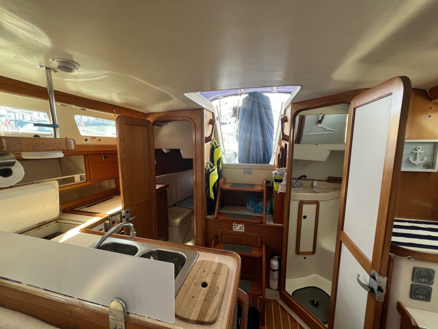 Slide: The Image of Catalina 34 Mk II 2000 - 4544225