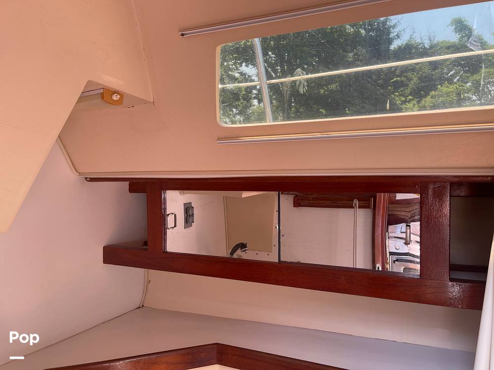 Slide: The Image of Catalina 34 Wing Keel 1989 - 15062605