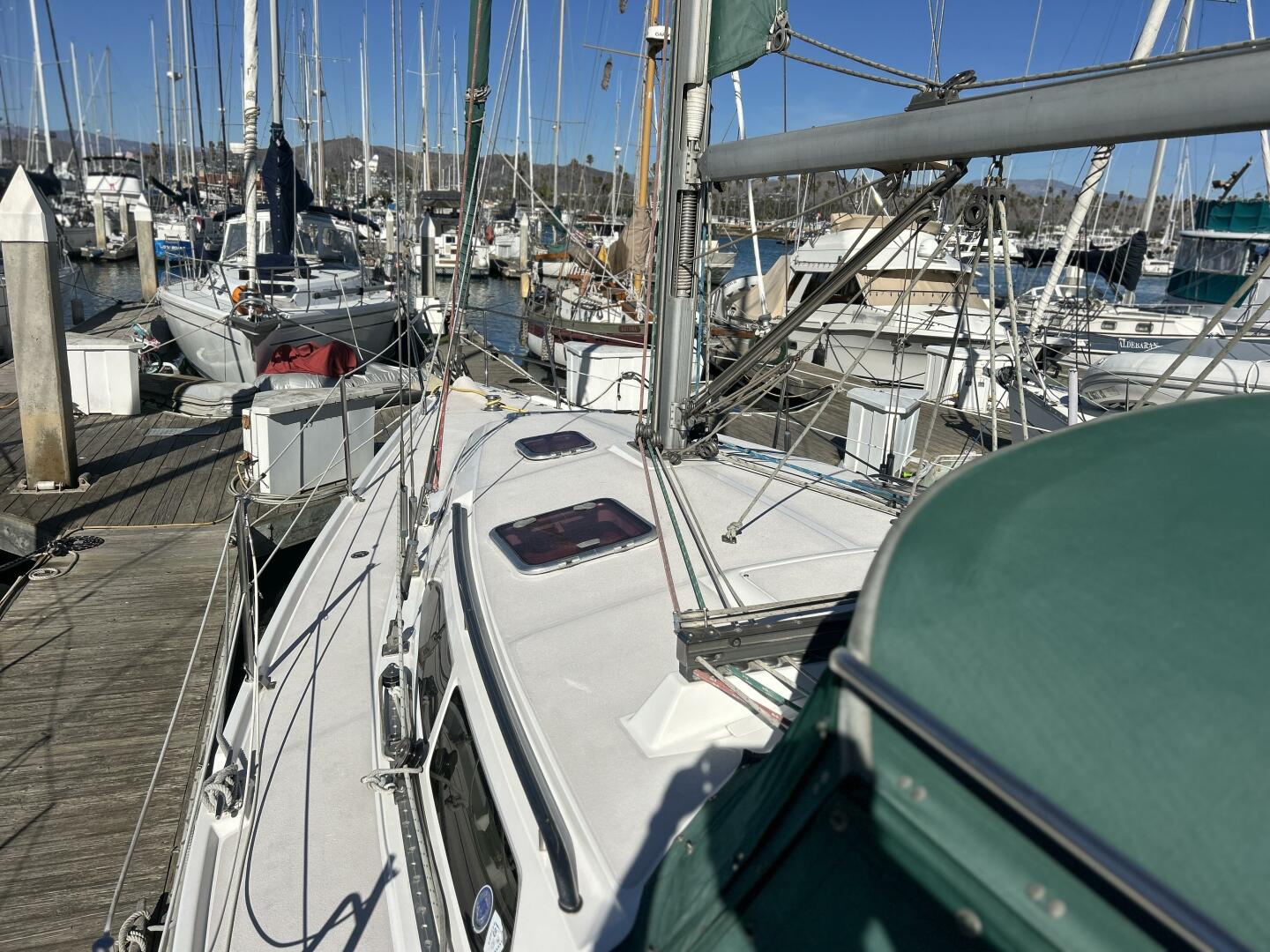 Slide: The Image of Catalina 35 2004 - 5004910