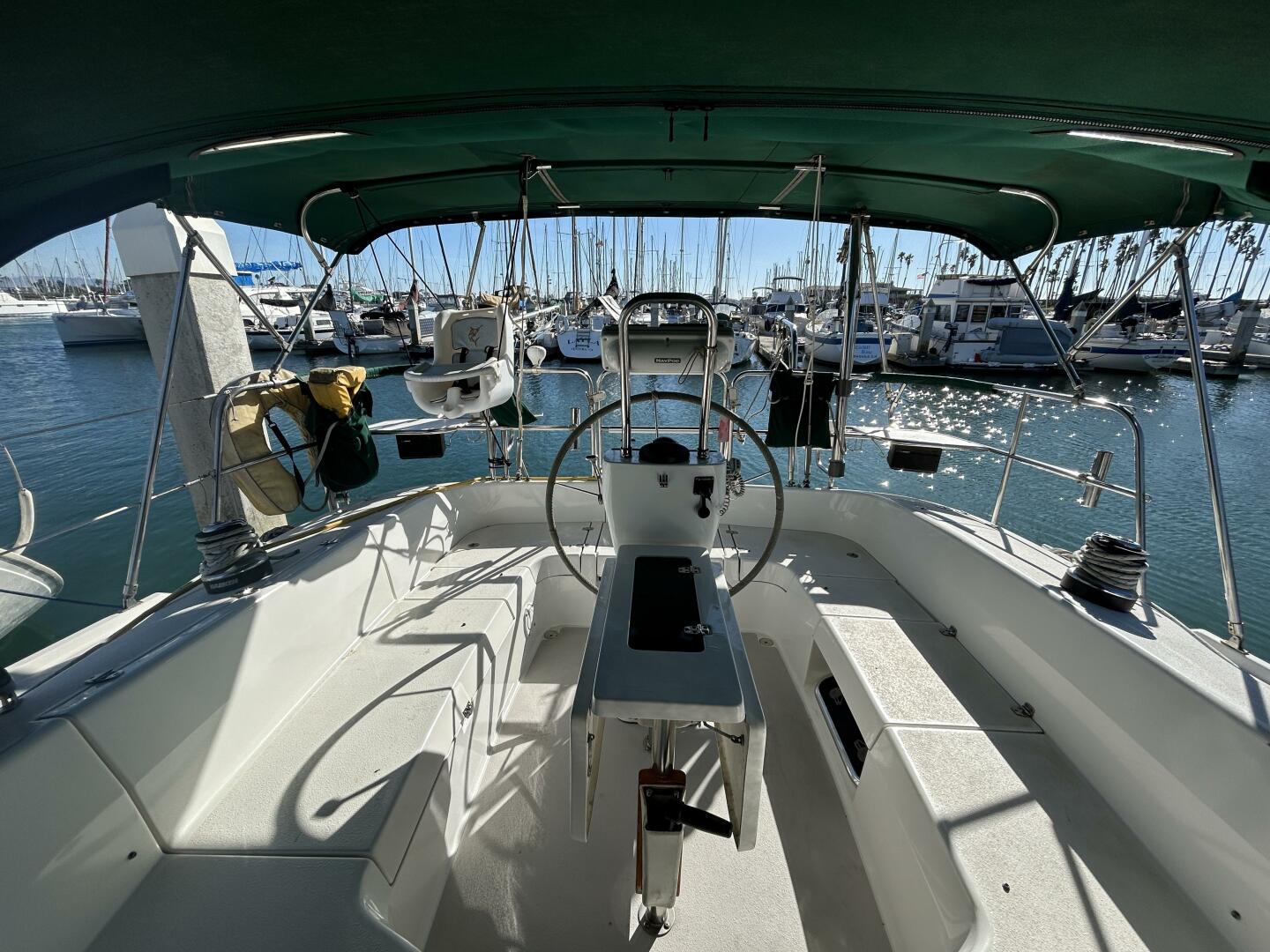 Slide: The Image of Catalina 35 2004 - 5004911