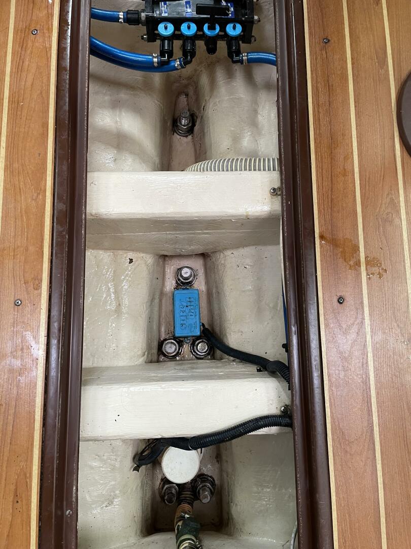 Slide: The Image of Catalina 350 2003 - 5516388