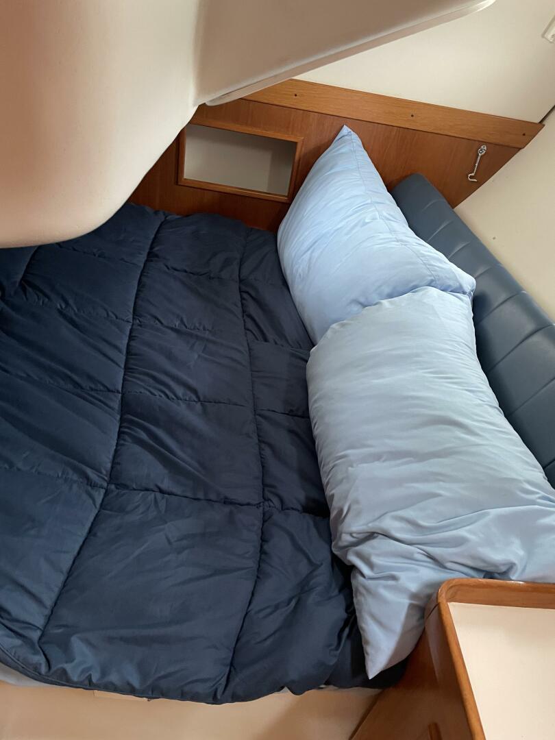 Slide: The Image of Catalina 350 2003 - 5516454