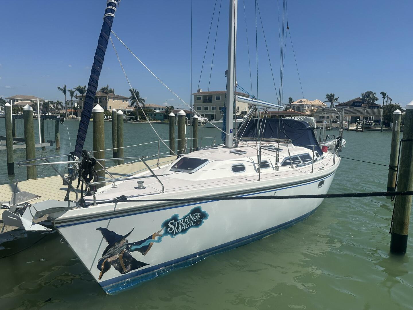 Slide: The Image of Catalina 350 2004 - 5353550