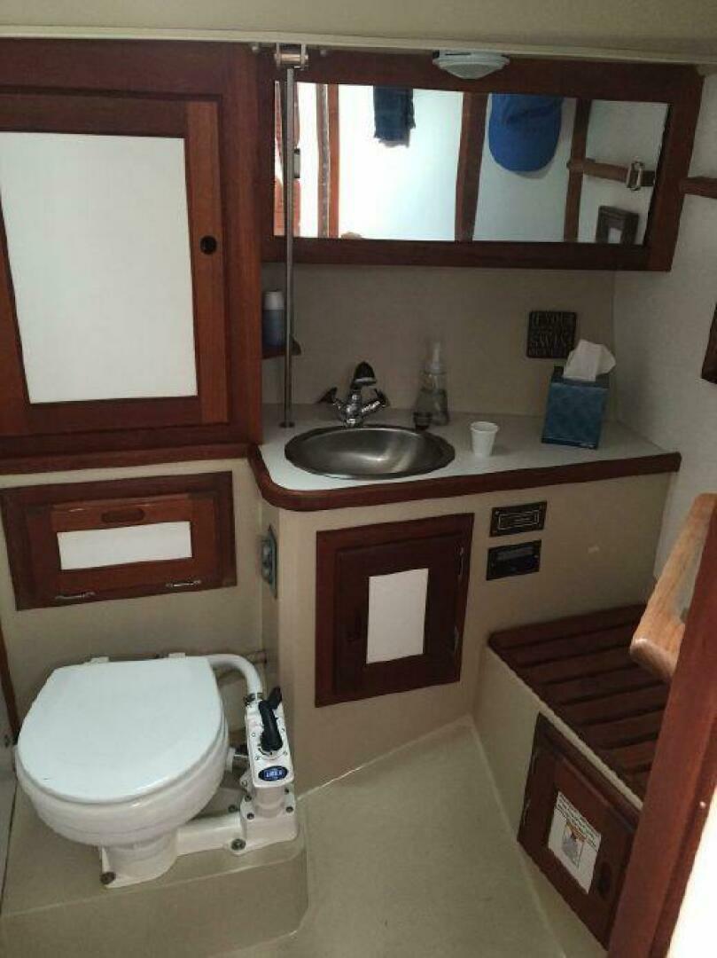 Slide: The Image of Catalina 36 1988 - 4217406