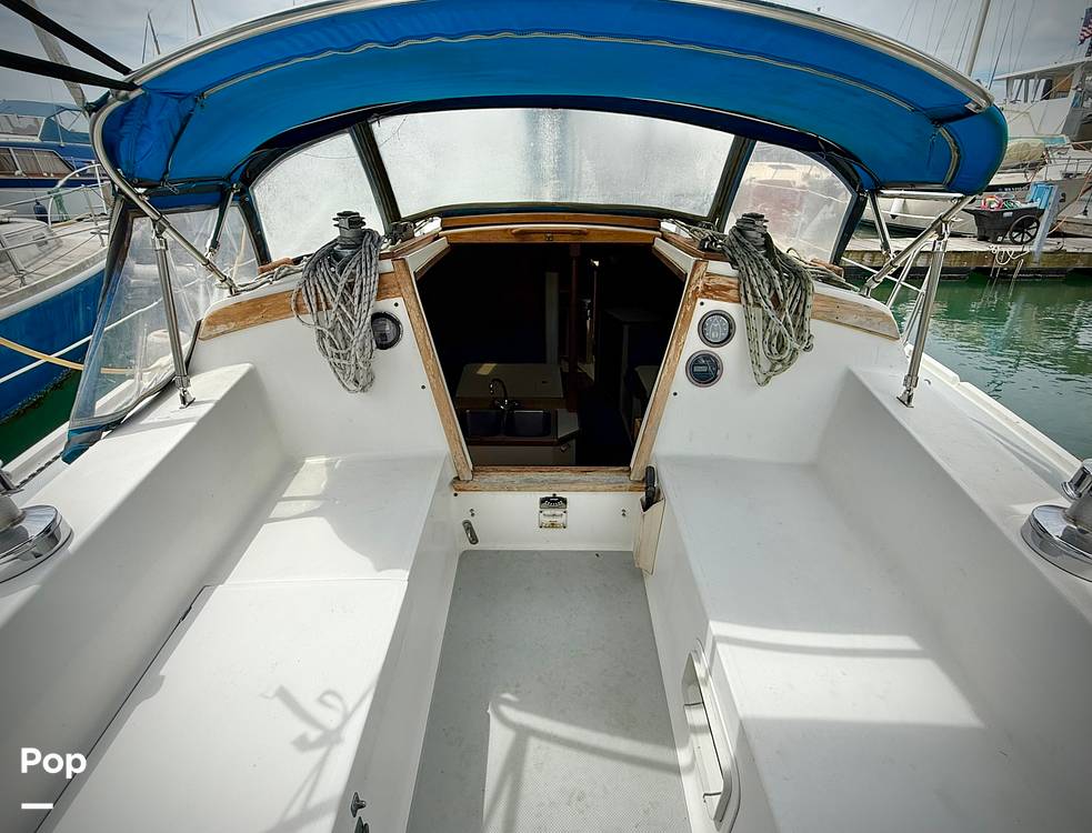 Slide: The Image of Catalina 36 1989 - 15683679