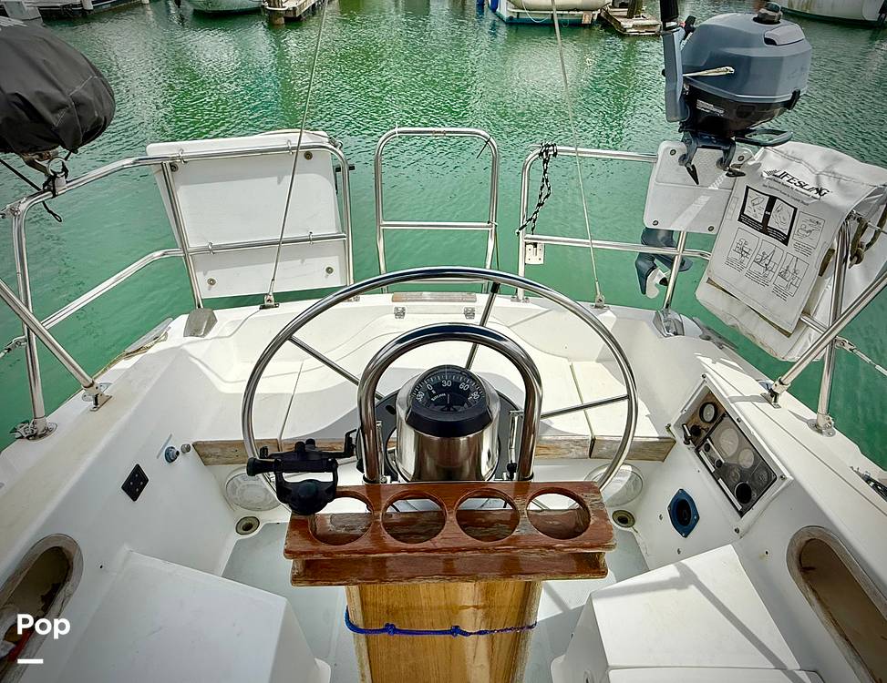 Slide: The Image of Catalina 36 1989 - 15683686