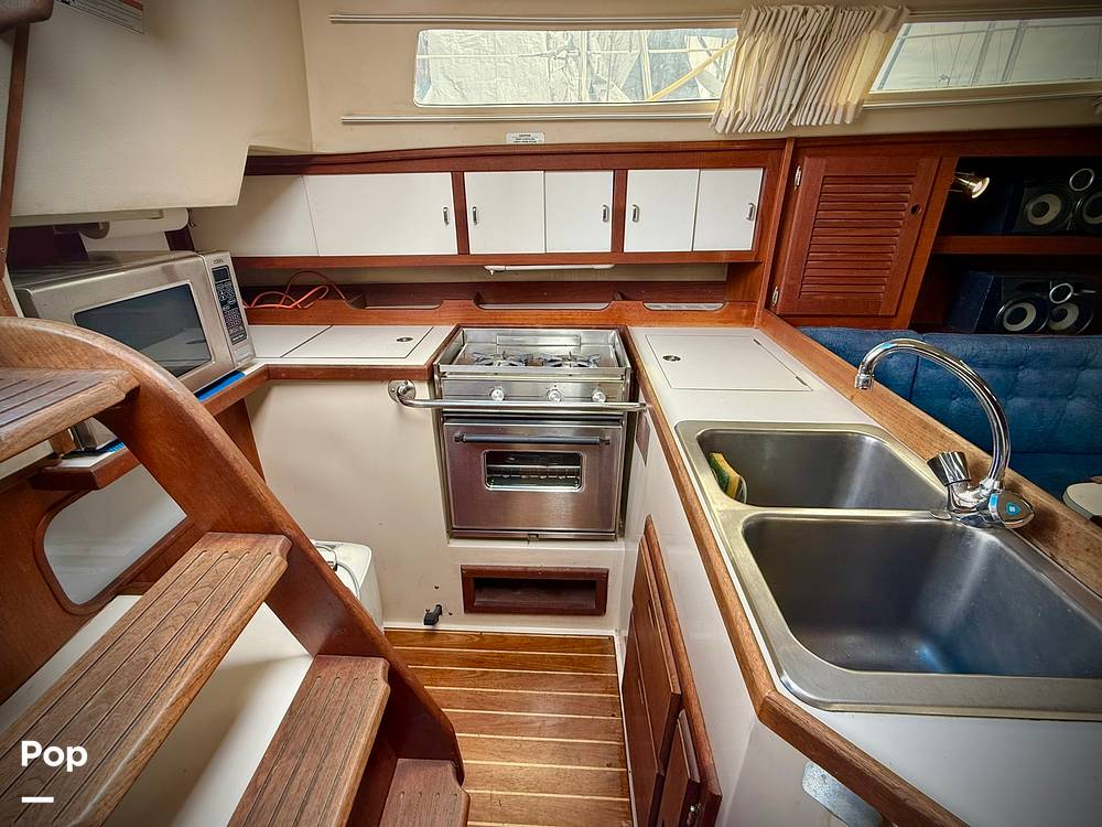 Slide: The Image of Catalina 36 1989 - 15683687