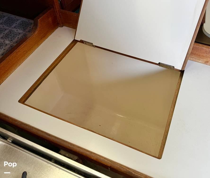 Slide: The Image of Catalina 36 1989 - 15683689