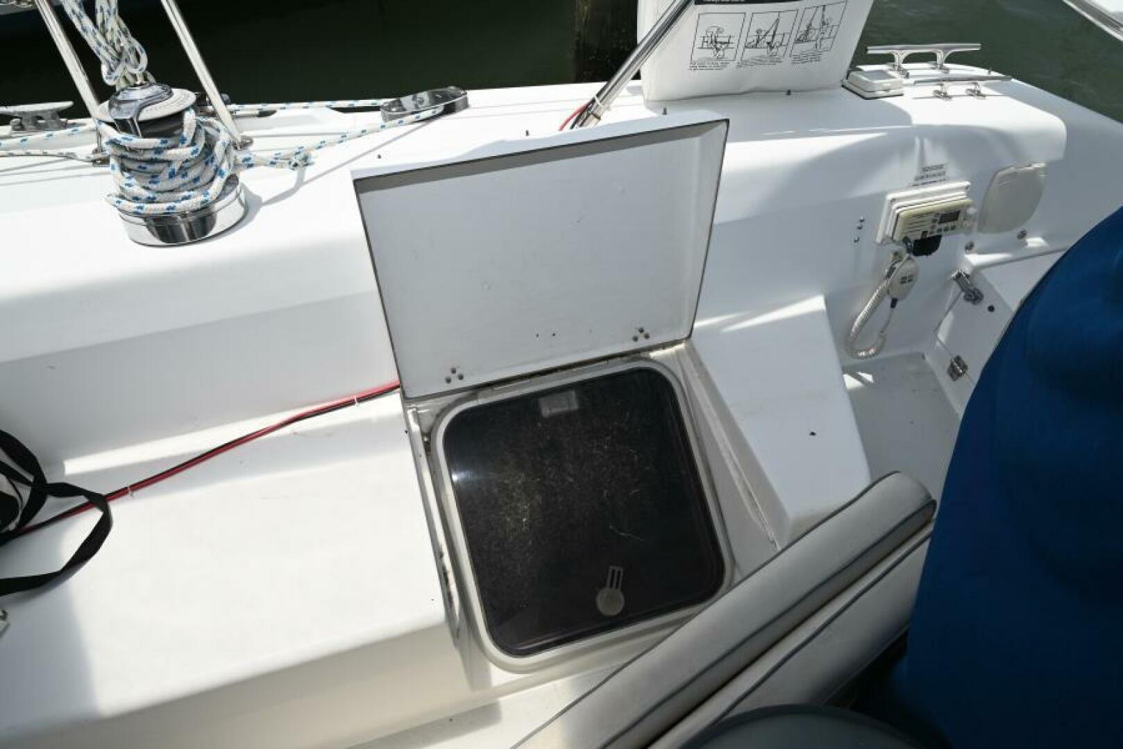 Slide: The Image of Catalina 36 MKII 1997 - 4590850