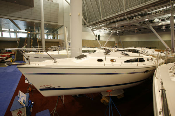 Slide: The Image of Catalina 375 2009 - 8