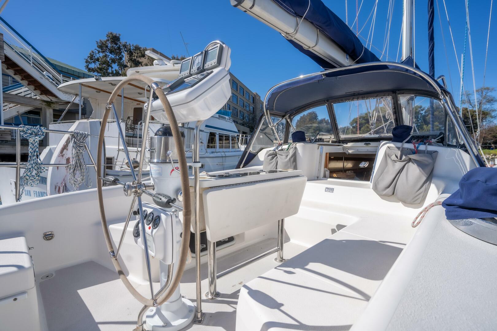 Slide: The Image of Catalina 380 2002 - 5144758