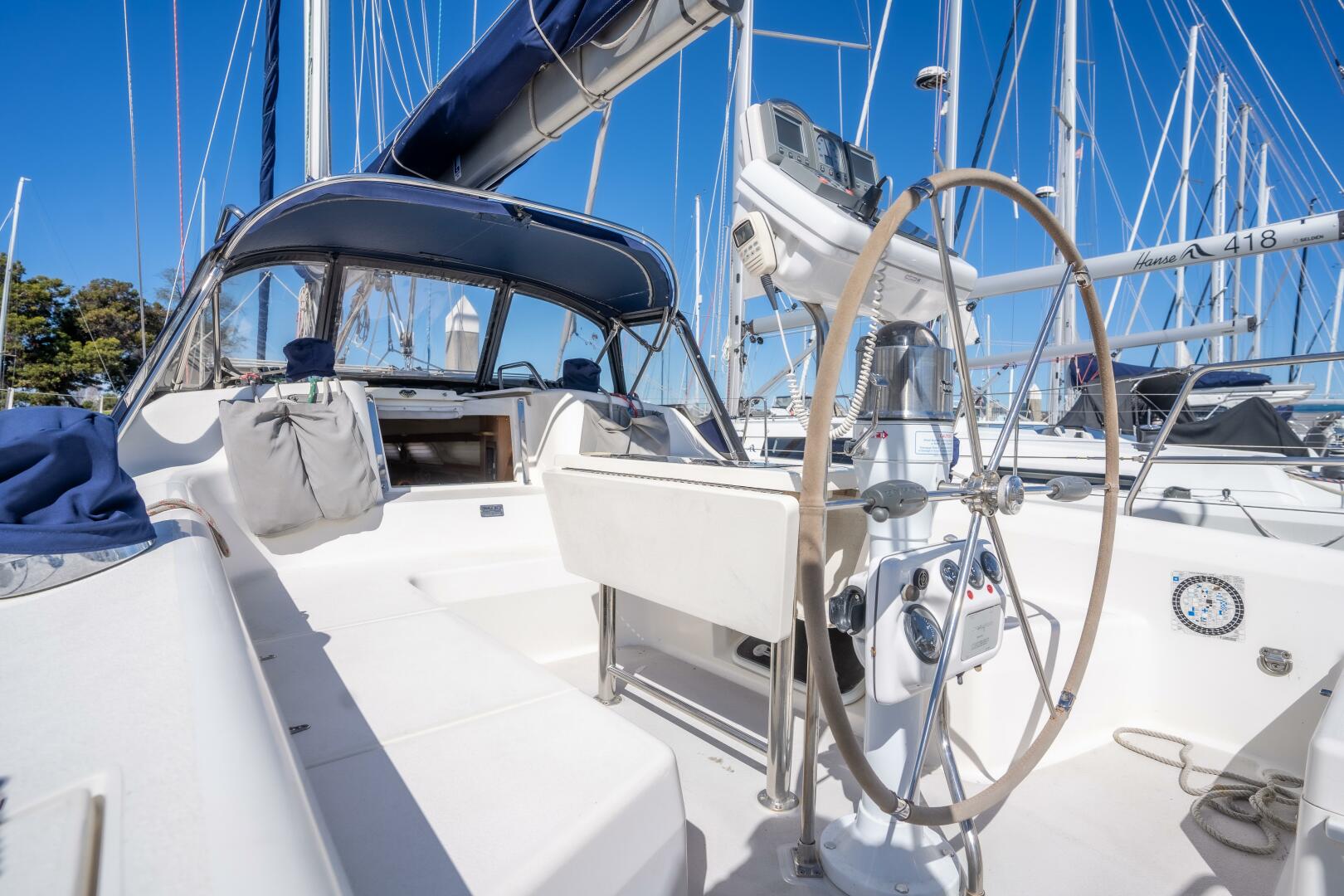 Slide: The Image of Catalina 380 2002 - 5144760