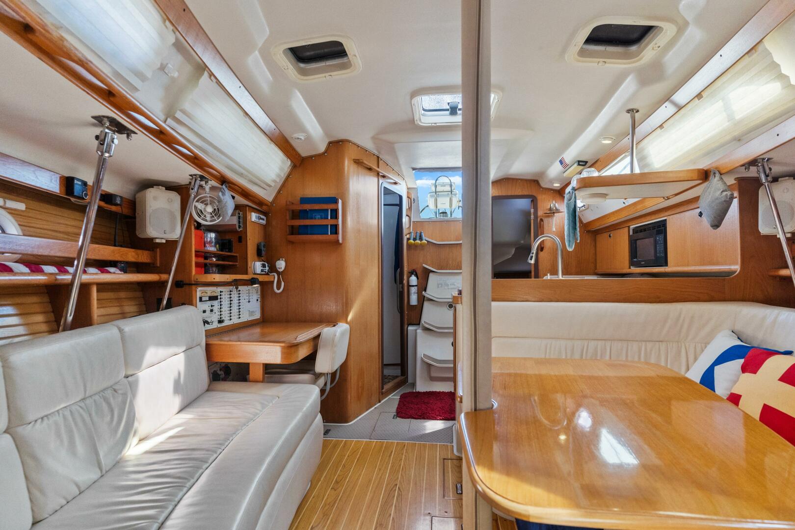 Slide: The Image of Catalina 380 2002 - 5144798