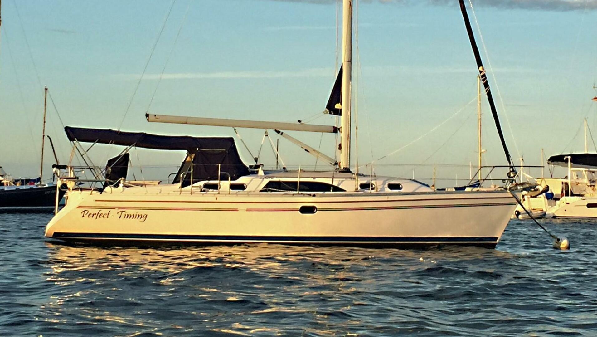 Slide: The Image of Catalina 385 2012 - 4404331