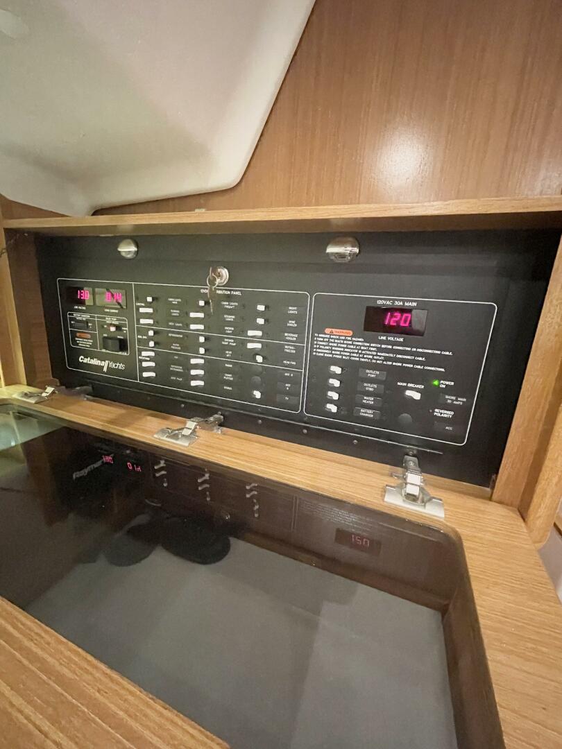 Slide: The Image of Catalina 425 2017 - 4321528