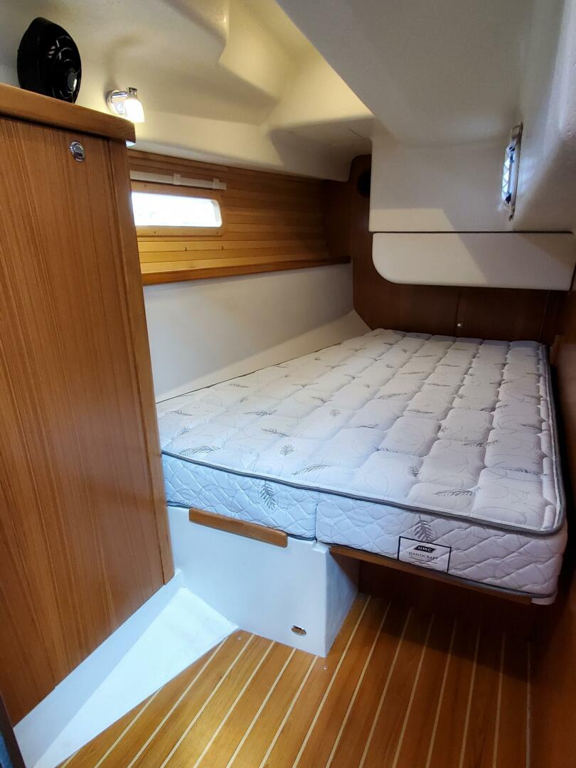 Slide: The Image of Starboard Side Berth - 4575848