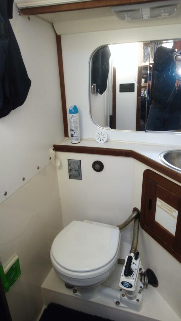 Slide: The Image of Catalina 42 MK 1 1989 - 5104006