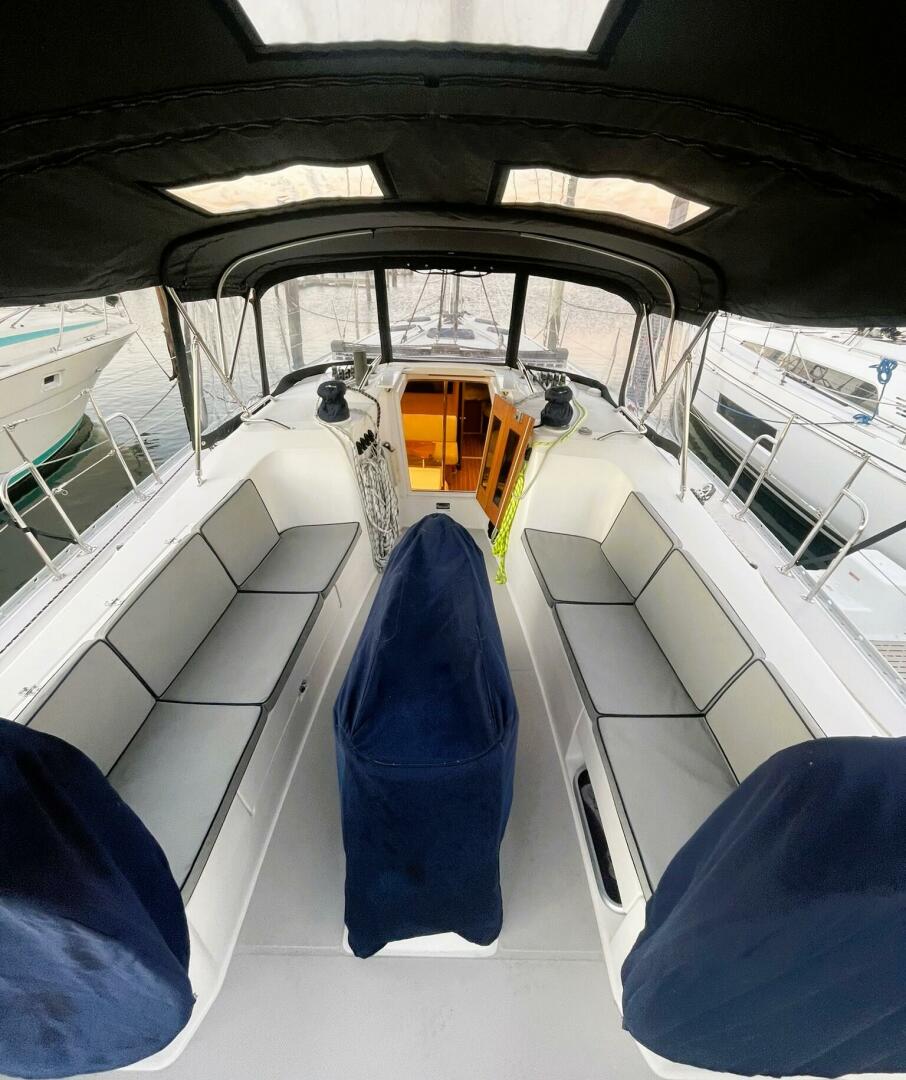 Slide: The Image of Catalina 445 2010 - 4811755