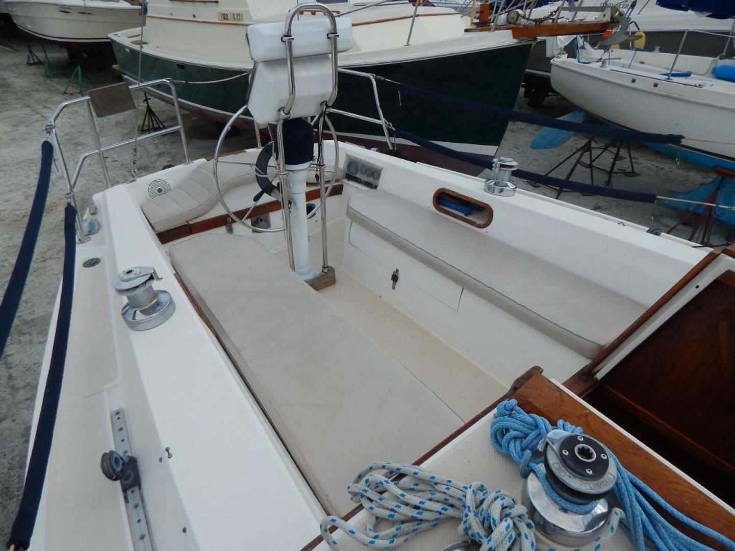 Slide: The Image of Catalina Sloop 1990 - 4341857