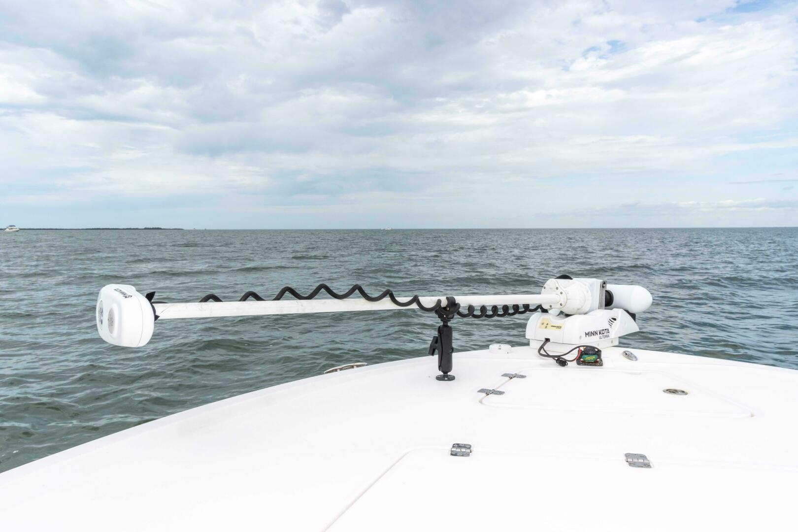 Slide: The Image of Caymas 281HB Center Console 2022 - 5004499