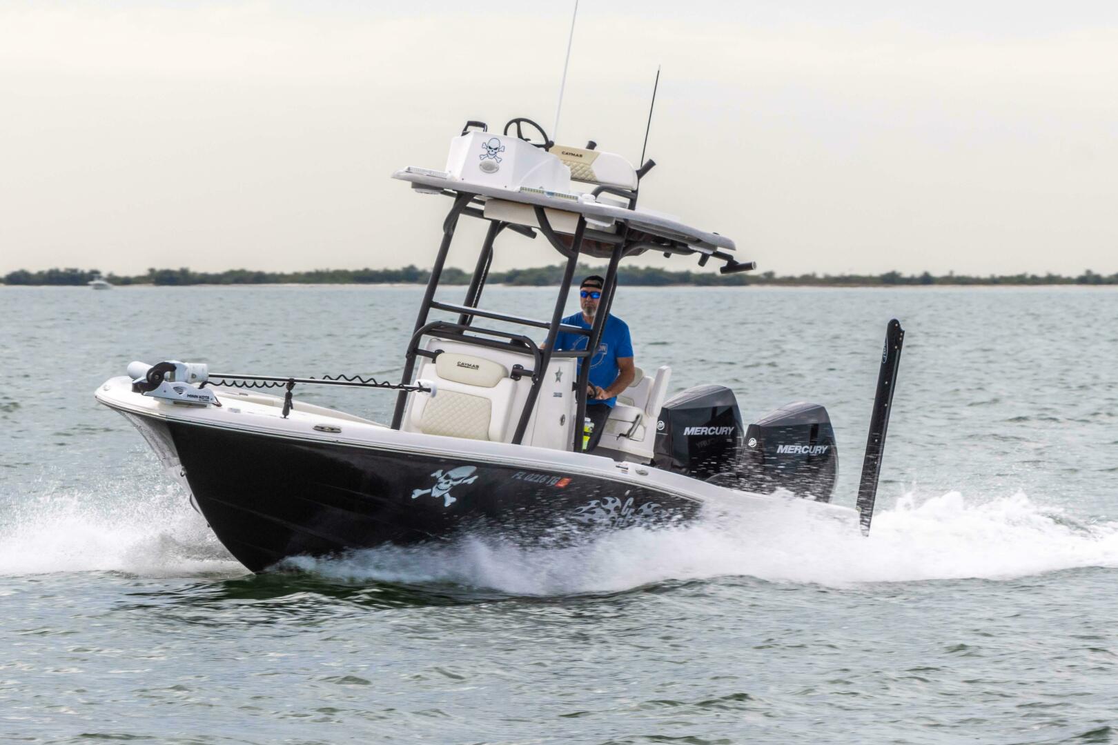Slide: The Image of Caymas 281HB Center Console 2022 - 5004515