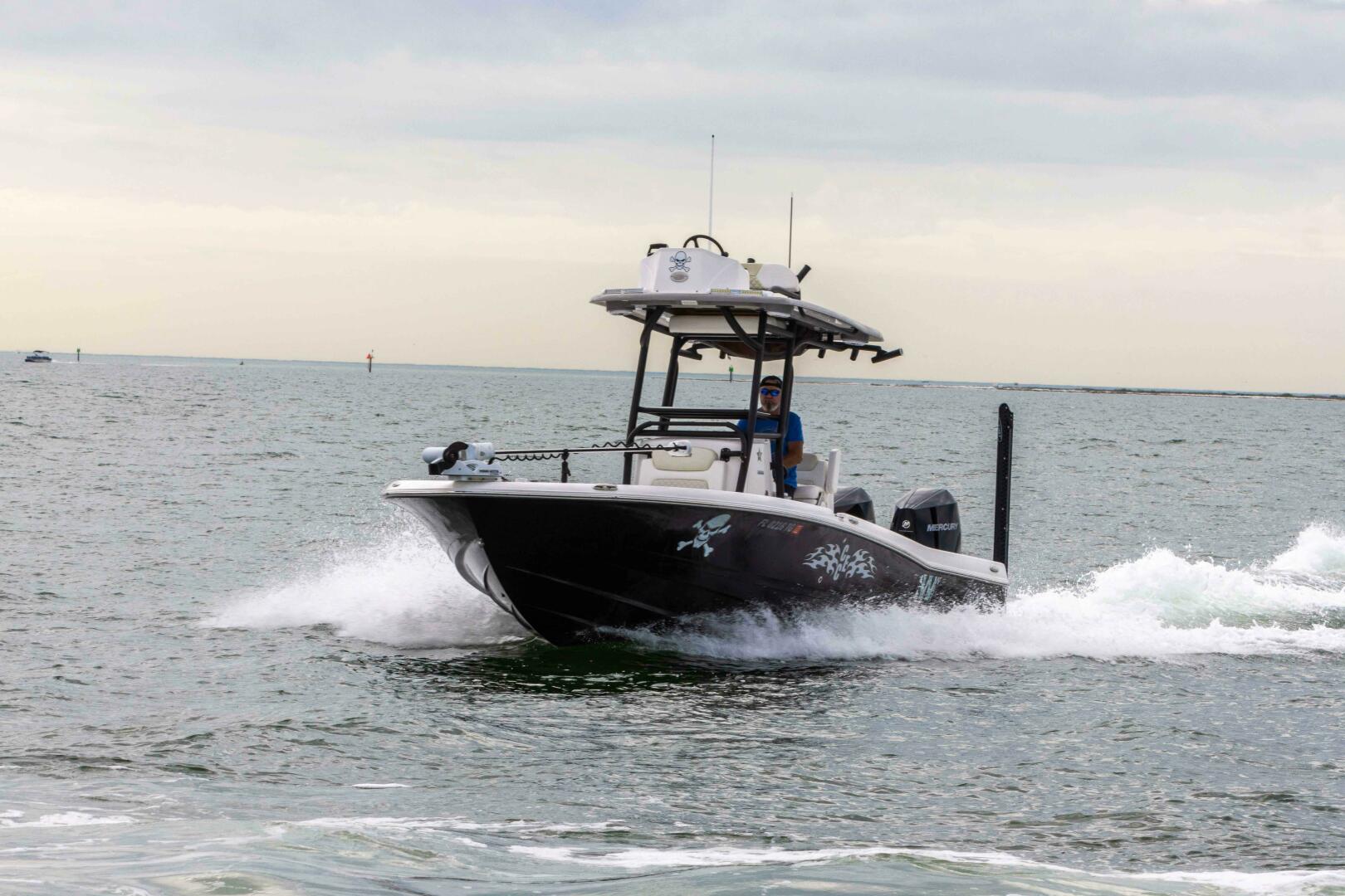 Slide: The Image of Caymas 281HB Center Console 2022 - 5004516