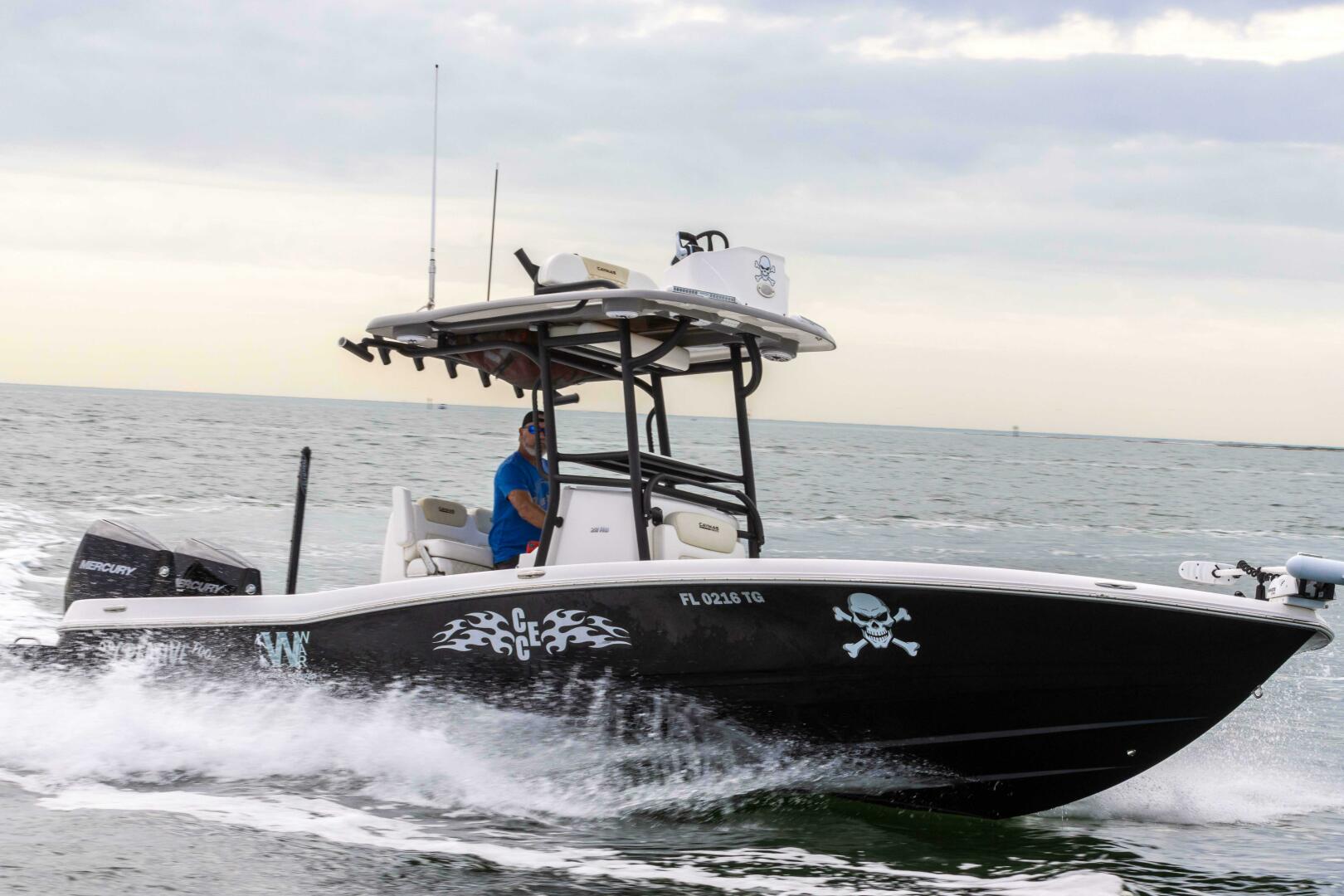 Slide: The Image of Caymas 281HB Center Console 2022 - 5004526