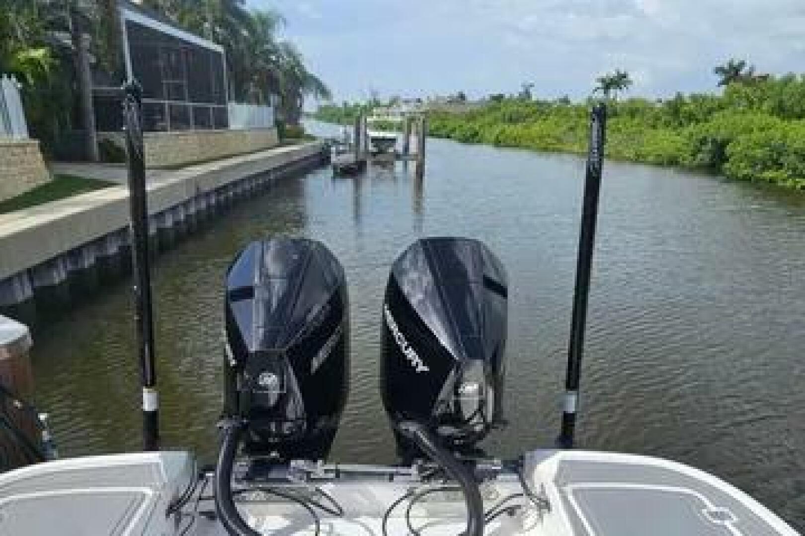 Slide: The Image of Caymas 28 HB Twin 2023 - 5442552