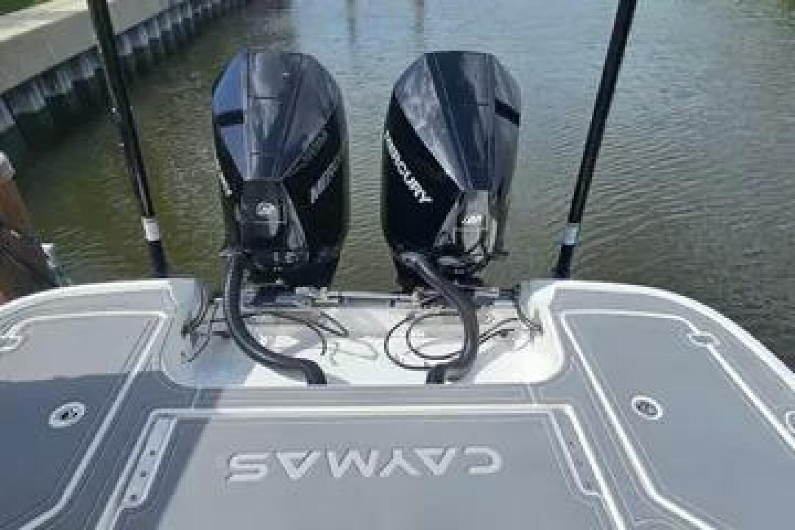 Slide: The Image of Caymas 28 HB Twin 2023 - 5442553