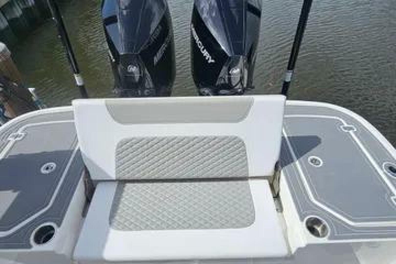 Slide: The Image of Caymas 28 HB Twin 2023 - 5442557