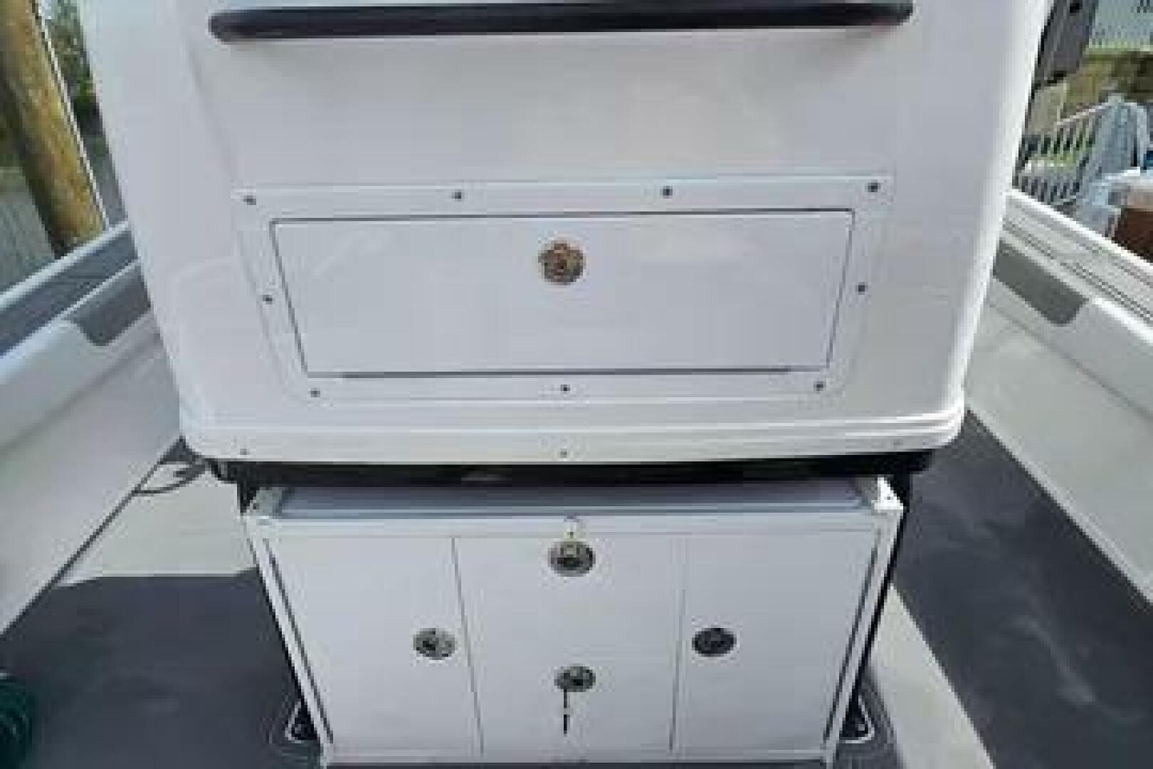 Slide: The Image of Caymas 28 HB Twin 2023 - 5442564