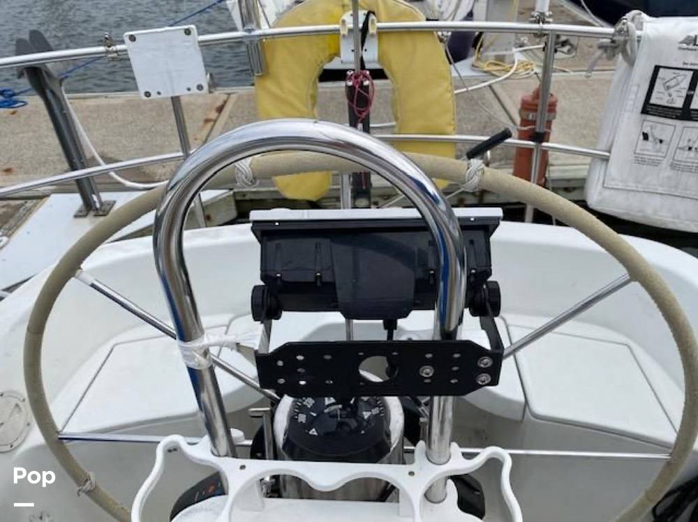 Slide: The Image of C&C 35 MKIII 1984 - 15145413