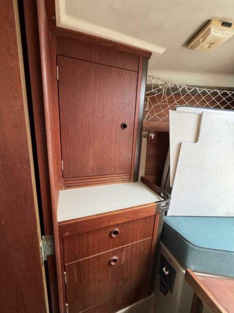 Slide: The Image of C&C 41 1986 - 5543009