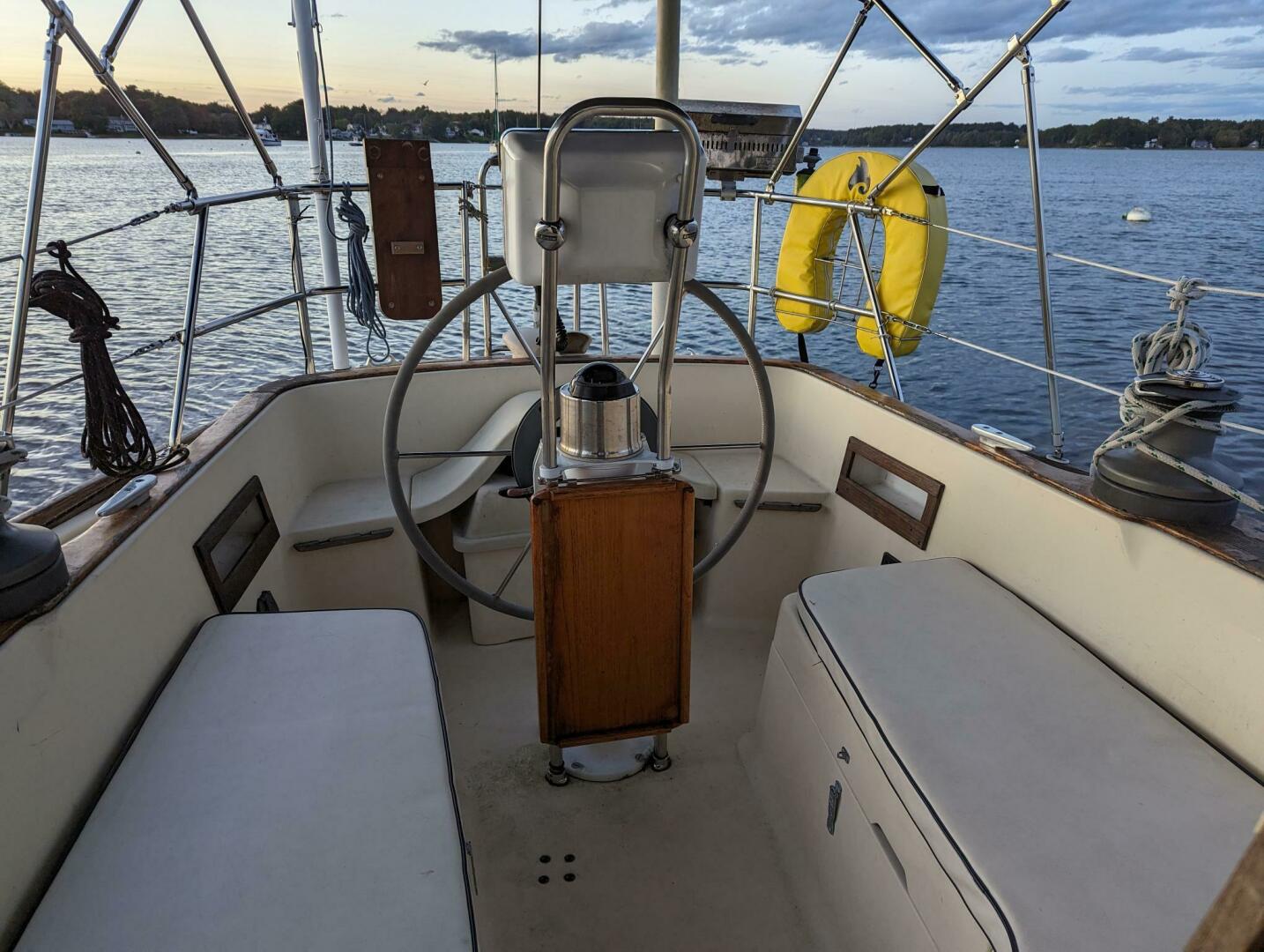 Slide: The Image of C&C LANDFALL 38 SLOOP 1982 - 5145189