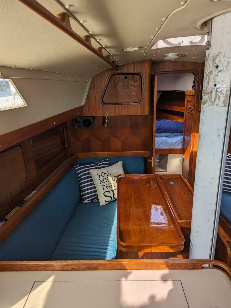 Slide: The Image of C&C LANDFALL 38 SLOOP 1982 - 5145209