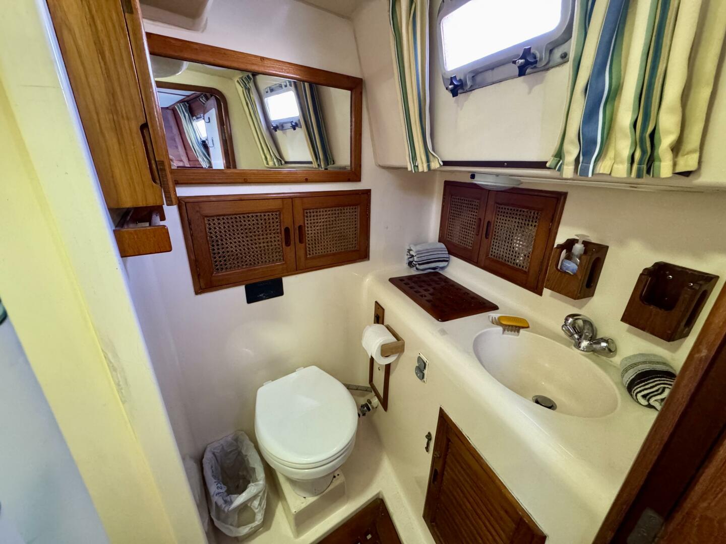 Slide: The Image of Celestial 48 1985 - 5154499