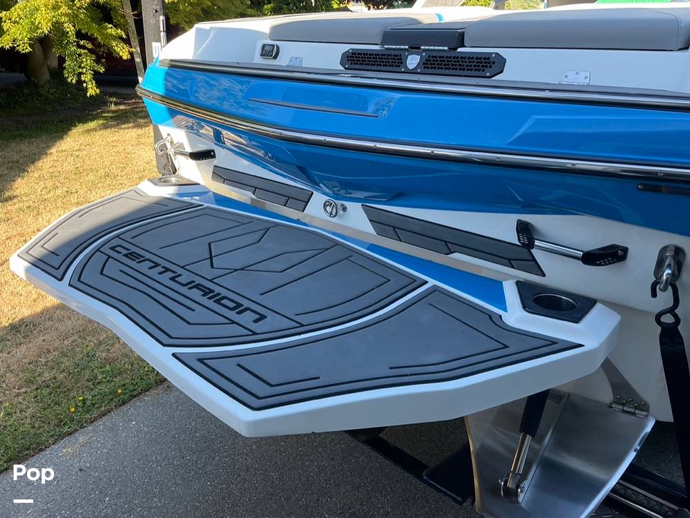 Slide: The Image of Centurion fi23 2018 - 15664738