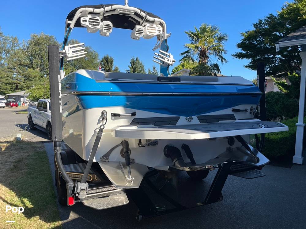 Slide: The Image of Centurion fi23 2018 - 15664745