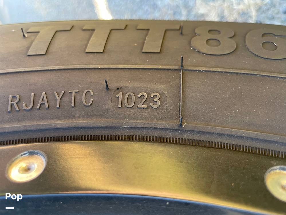 Slide: The Image of Centurion fi23 2018 - 15664750