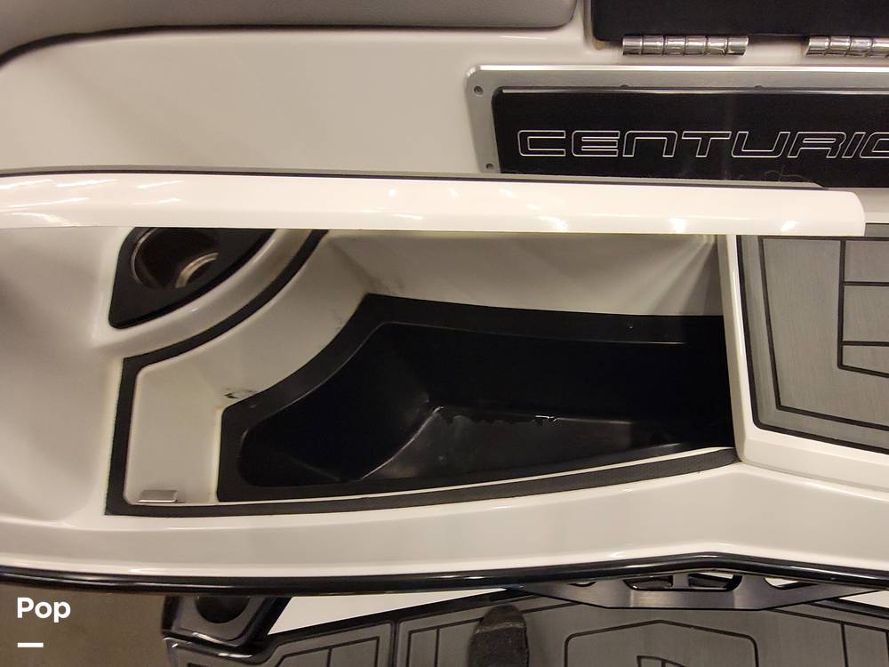 Slide: The Image of Centurion Ri237 2017 - 9806591