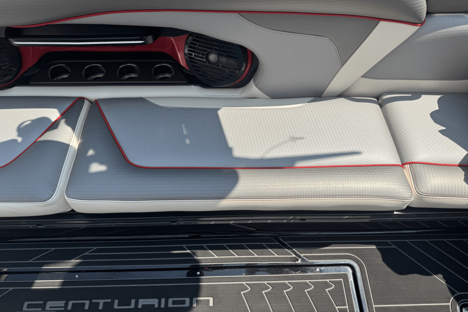 Slide: The Image of Centurion RI257 2021 - 21