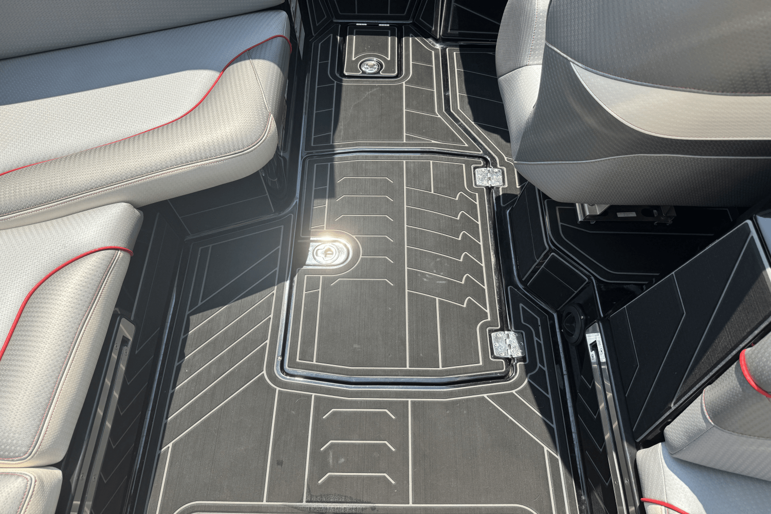 Slide: The Image of Centurion RI257 2021 - 37