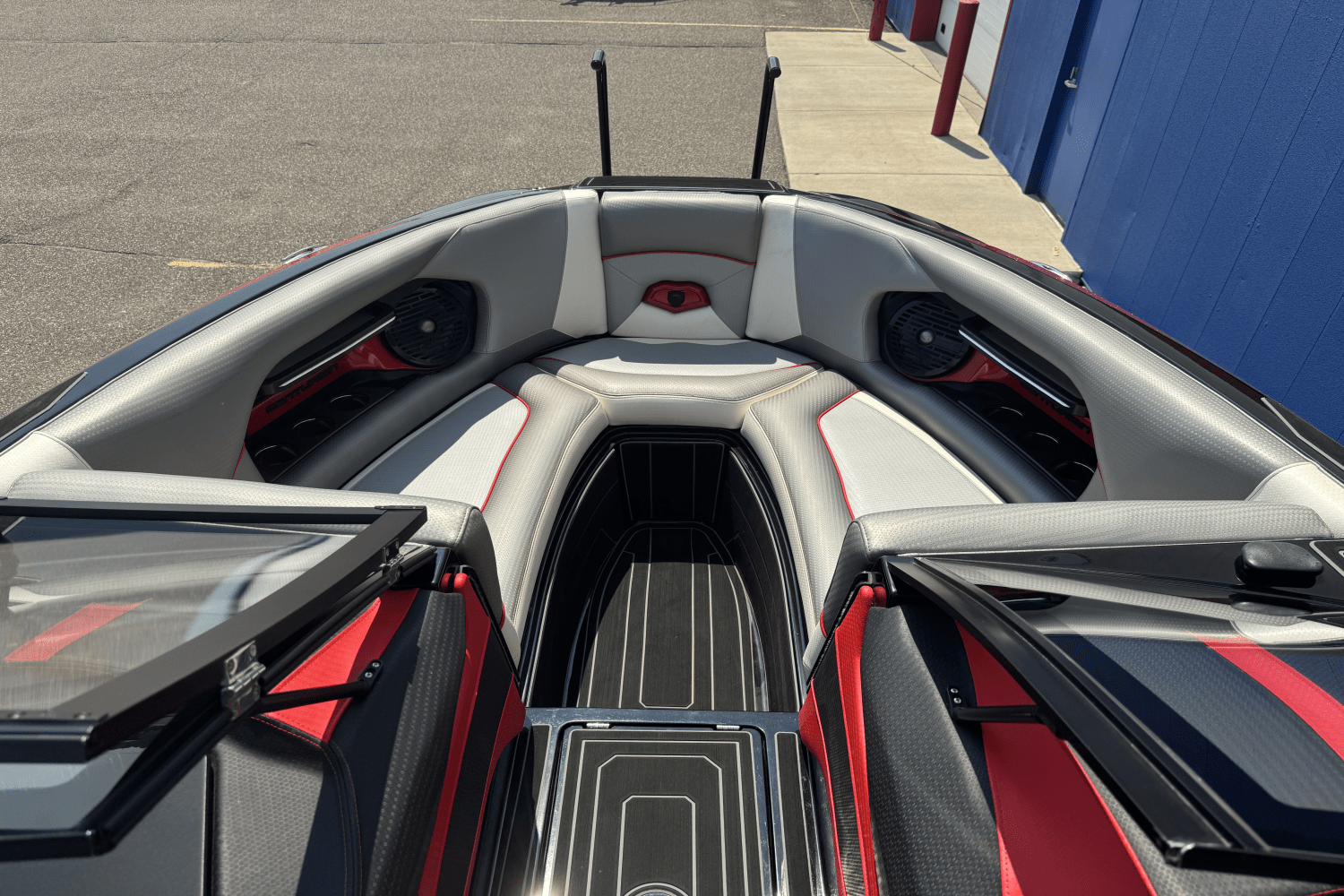 Slide: The Image of Centurion RI257 2021 - 50