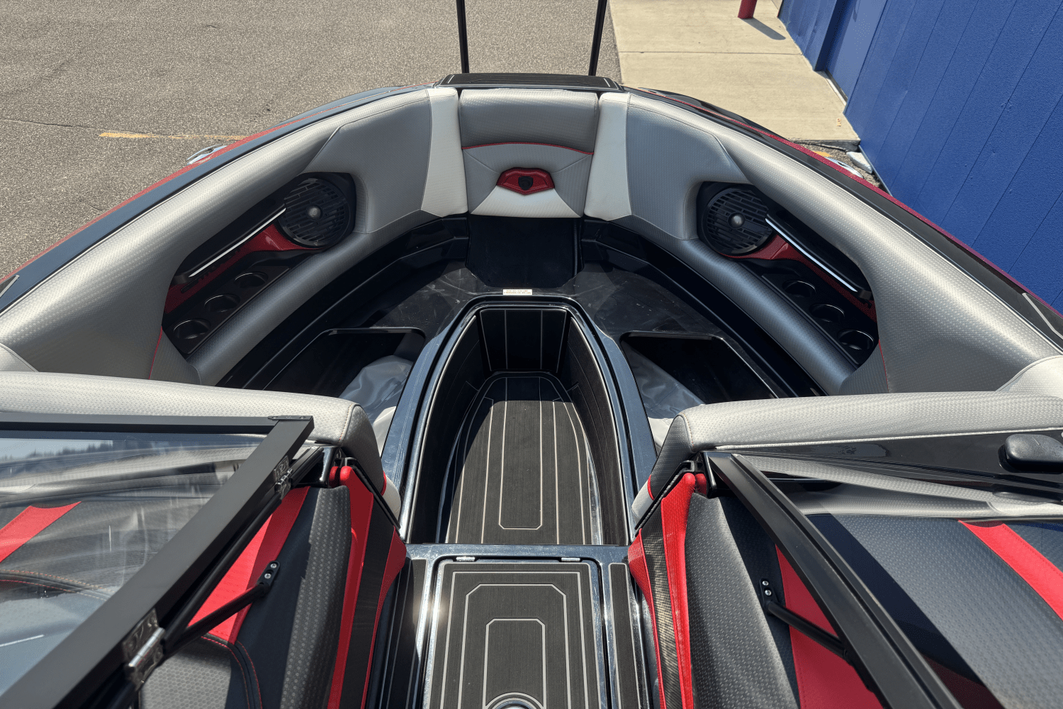 Slide: The Image of Centurion RI257 2021 - 51